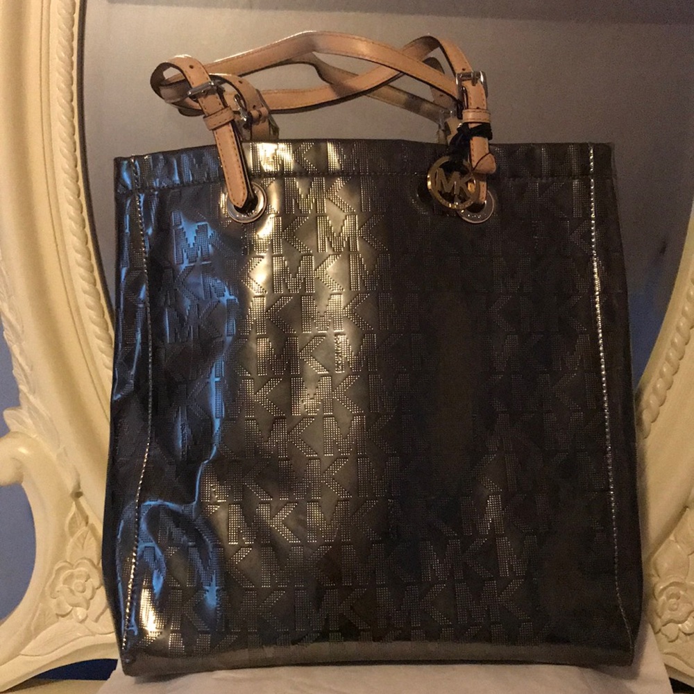 Michael Kors Tote